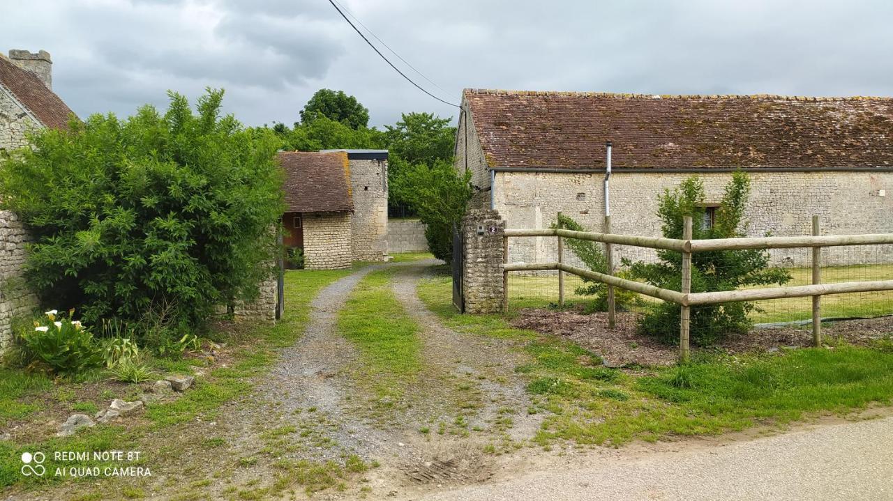 La Maison De Ners Pertheville-Ners Bagian luar foto